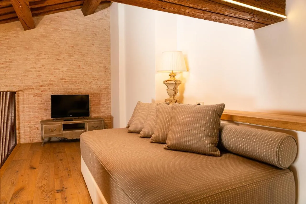 Hotel La Barchessa Di Villa Pisani Lonigo