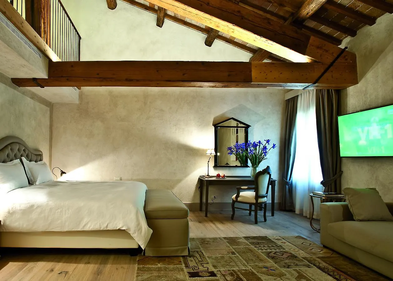 La Barchessa Di Villa Pisani Lonigo