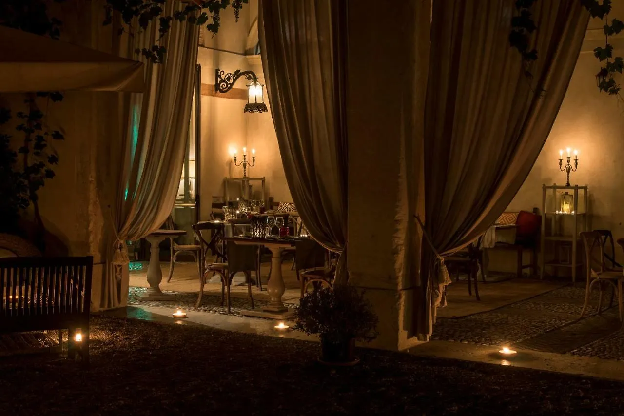 La Barchessa Di Villa Pisani Lonigo Hotel